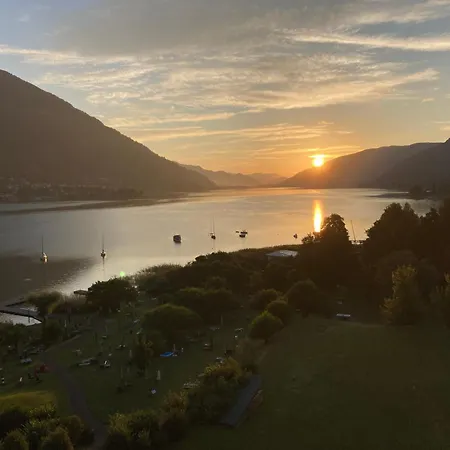 Mit Seeblick & Seezugang Apartament