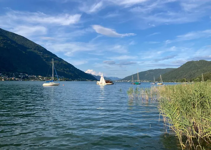 Mit Seeblick & Seezugang Villach
